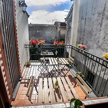 Borgo Antico Couette-café Cava deʼ Tirreni