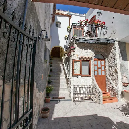 Borgo Antico Bed & Breakfast Cava De' Tirreni